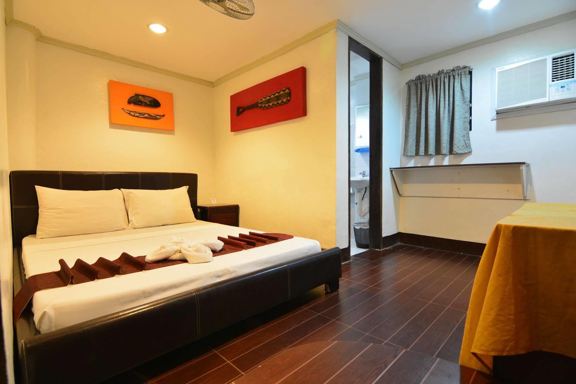 Kawayanan Heights Inn Coron Exteriér fotografie